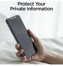 Folie Privacy pentru iPhone 11 / XR - Spigen Glass.TR Align Master - Neagra